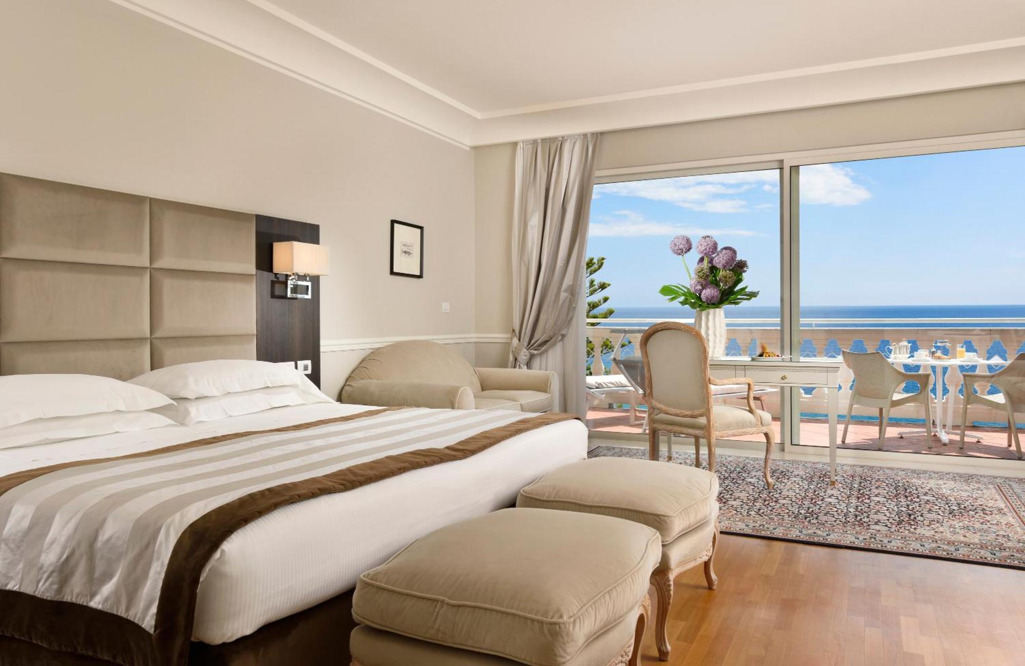 Royal Hotel Sanremo Bagian luar foto