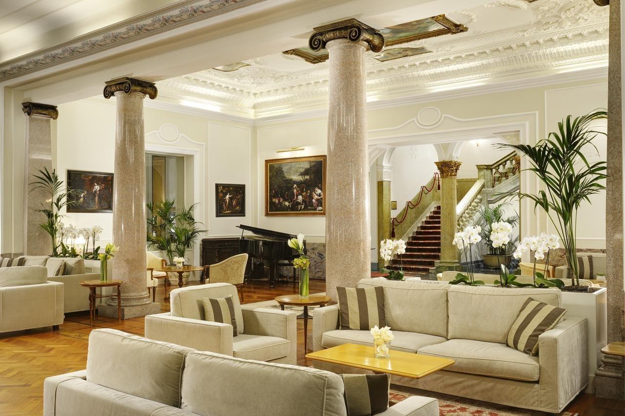 Royal Hotel Sanremo Bagian luar foto The lobby